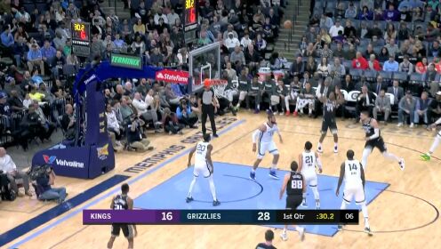 《NBA全场集锦》教科书的无球跑动 希尔德连续绕桩中距离终结