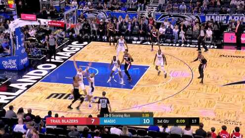 《NBA全场集锦》CJ绚烂脚步甩开防守 转身过人突破上篮