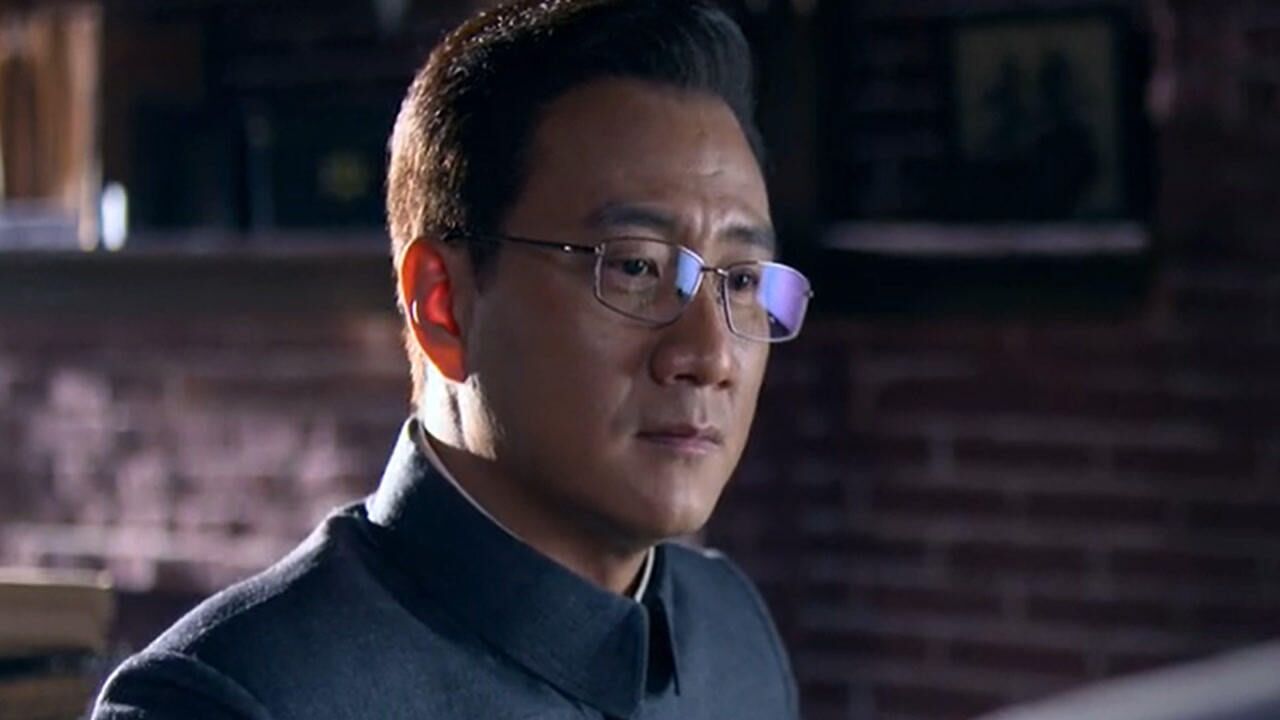《潜伏在黎明之前》cut连连看_《潜伏在黎明之前》第40集02:战守平经过一番思想斗争,决定向林书记袒露心声_电视剧_高清完整版视频在线观看_腾讯视频