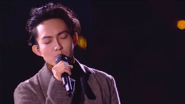 林宥嘉深情演唱《成全》