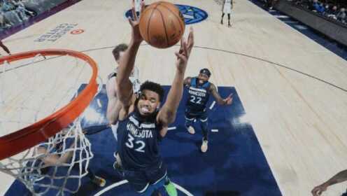 《NBA全场集锦》【球星】唐斯vs马刺集锦 细致手活一展后卫天赋轻取25分