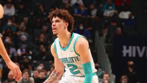 《NBA全场集锦》【原声】活塞111-140黄蜂 坎宁安16+7乌布雷末节8记三分