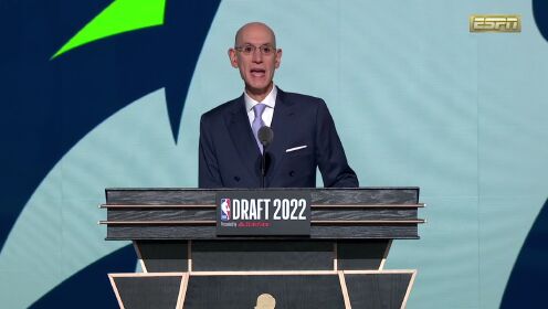 《全景NBA》2022年NBA选秀大会 森林狼队第19顺位选中杰克-拉雷维亚