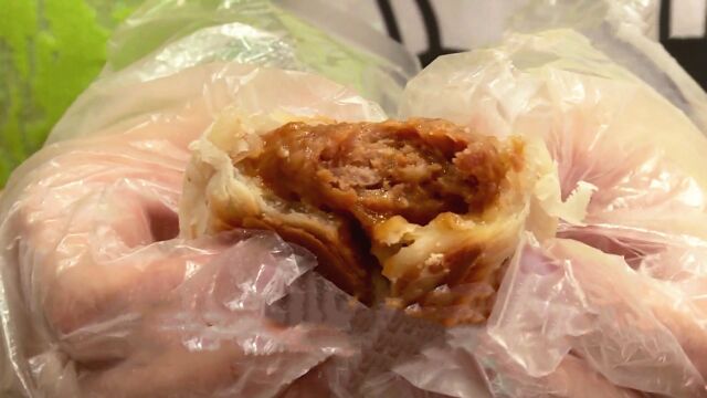 月饼排队王?鲜肉月饼每只涨1元