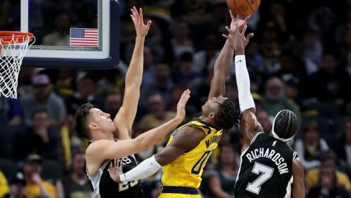 《NBA全场集锦》【球星】理查德森vs步行者集锦 砍下27分三分8投6中表现亮眼