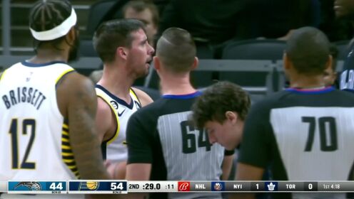 《NBA全场集锦》这是什么偶像剧情节？班巴麦康奈尔争相拉起瓦格纳引发争执
