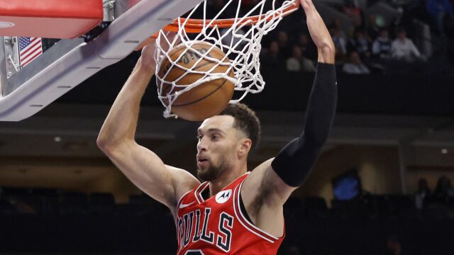 拉文vs独行侠集锦 空砍22分半场隐身无力回天