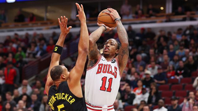 爵士vs公牛精华回放 公牛轻取爵士止3连败