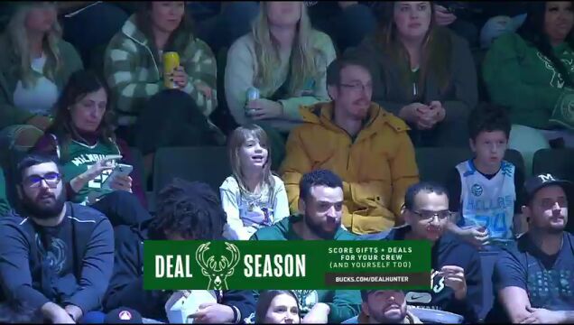 独行侠vs雄鹿第2节英文原声回放