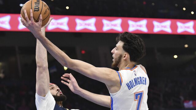 霍姆格伦vs鹈鹕集锦 全场19分11篮板难阻球队失利