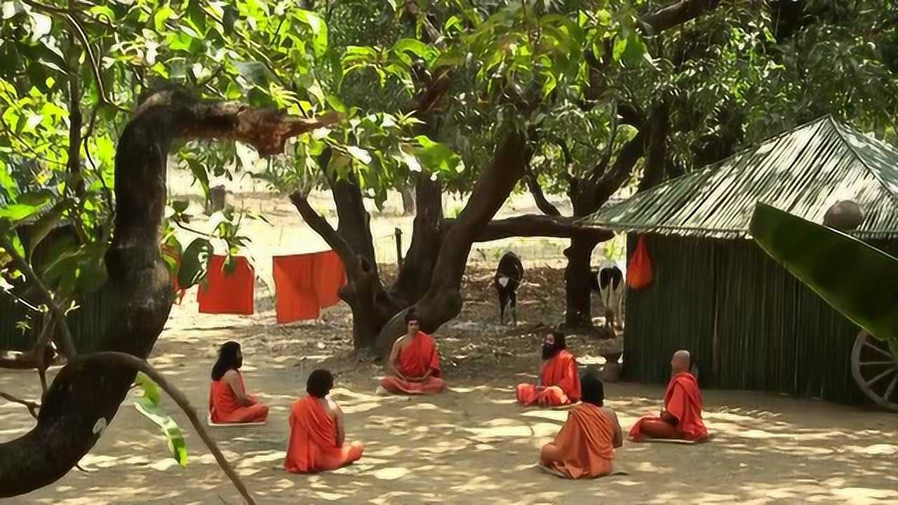 佛陀鹿野苑说法三宝之光始现于世