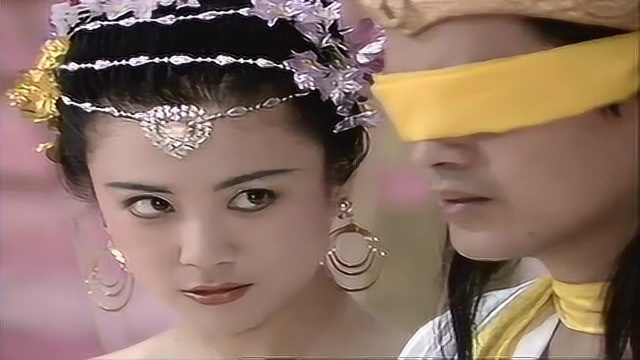 苏妲己问伯邑考"我美不美",伯邑考的回答令她不满意