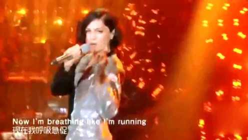 《歌手》Jessie J夺冠 获赞“教科书级的表演”