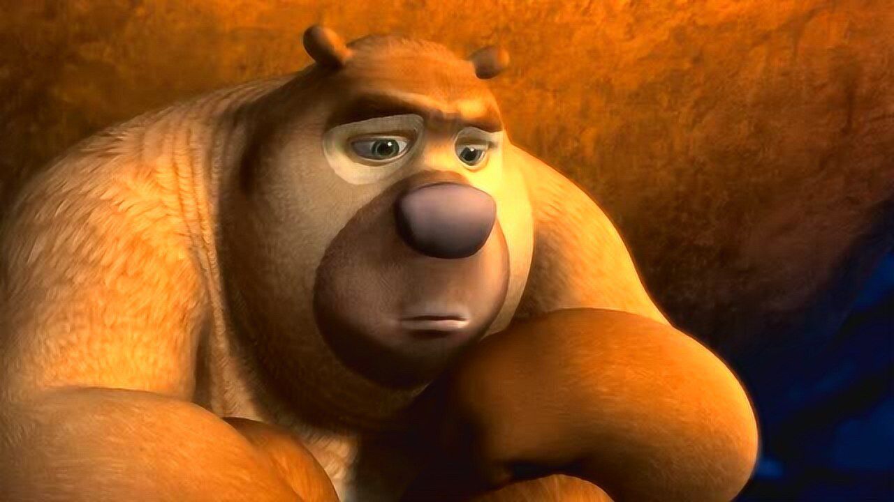 熊二离家出走,蹲在一个角落里想起了妈妈,哭的好伤心