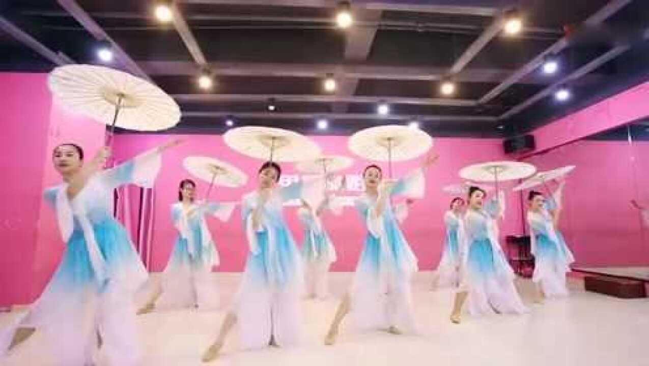 仙女下凡!唯美中国古典舞伞舞_高清1080P在线观看平台_腾讯视频