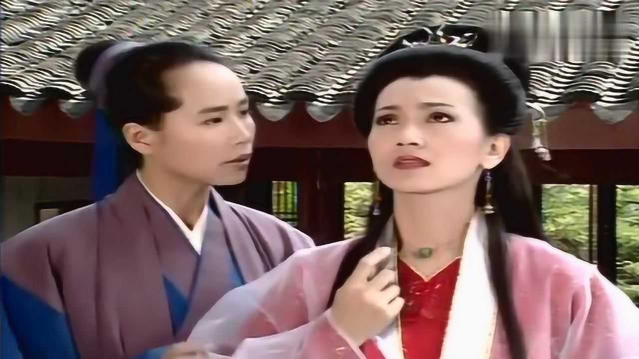 新白娘子传奇白素贞与许仙游西湖见雷峰塔巍然耸立惊恐万分