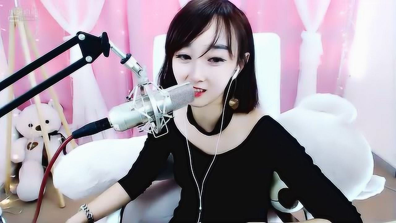 虎牙小姐姐歌唱的真好听,269