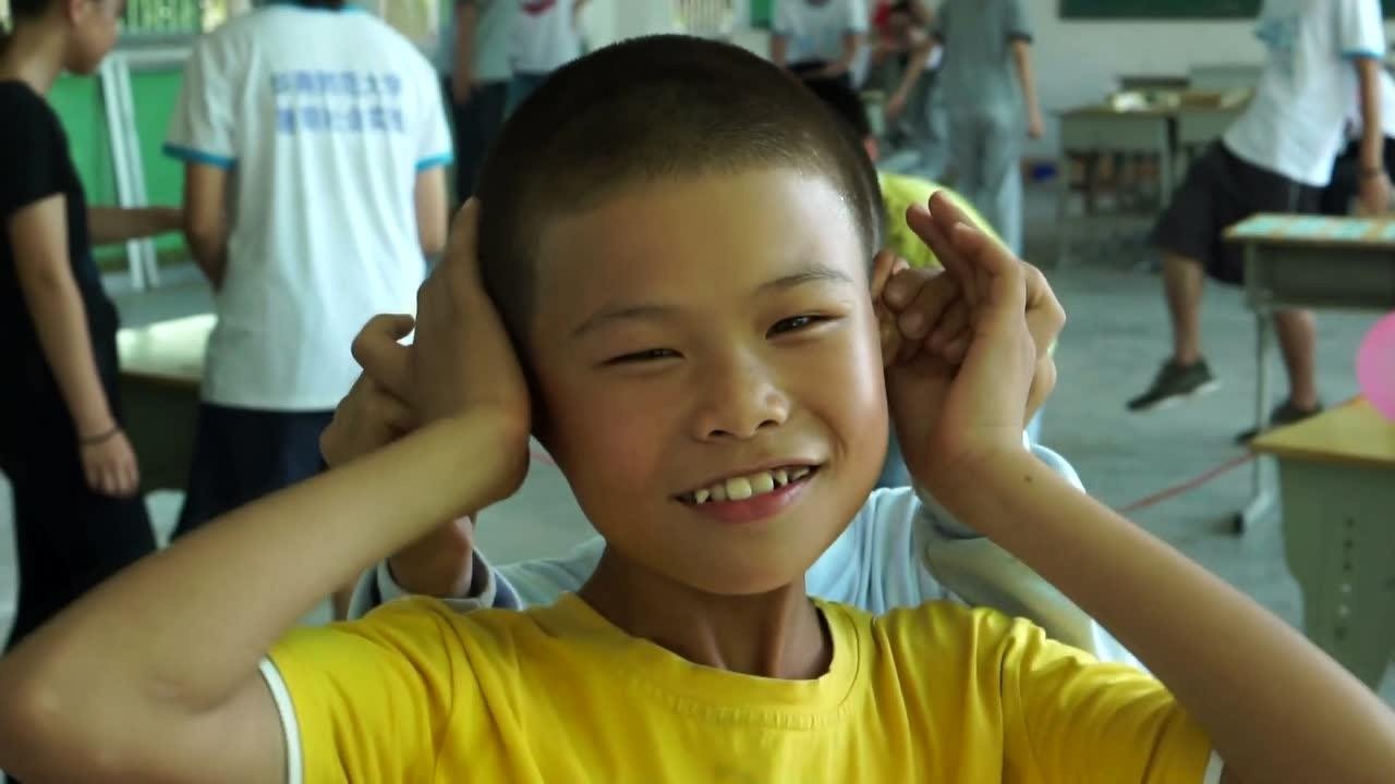 华南师大公管三下乡晴天队2018总结视频