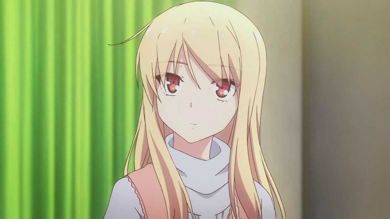 樱花庄的宠物女孩一见女生就害怕的赤坂龙之介