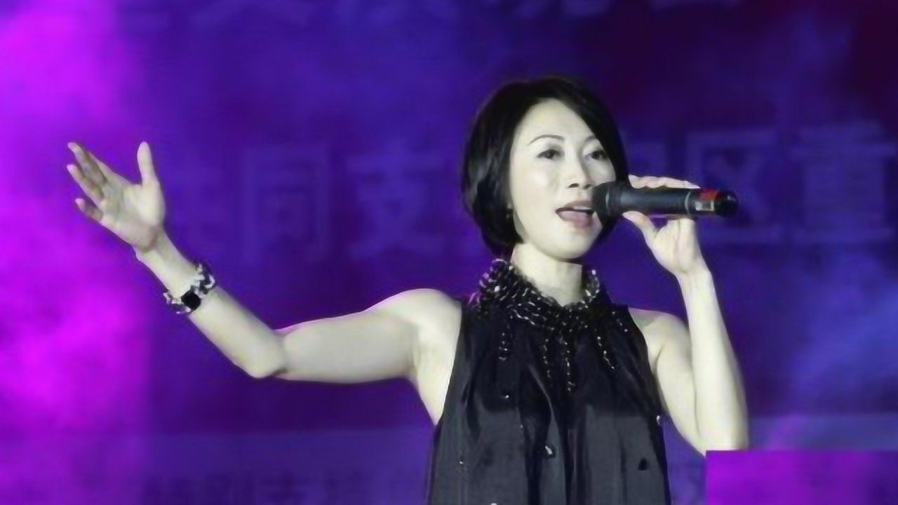 李翊君现场演唱一首永远永远永远永远多么美丽的誓言