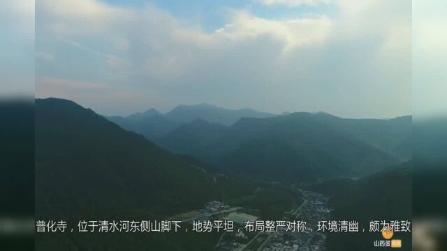 五台山普化寺千僧斋,僧众云集,梵音如潮