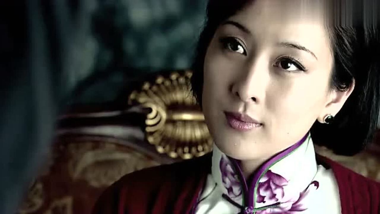 丁默群还在做最后挣扎想把关萍露的心理防线击溃可他想错了