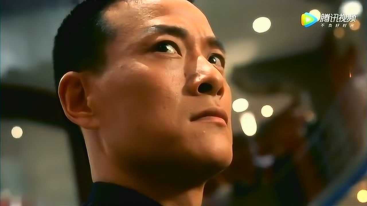 仇笑痴果然老奸巨猾牌没开前先把a藏在袖里有谁看懂了