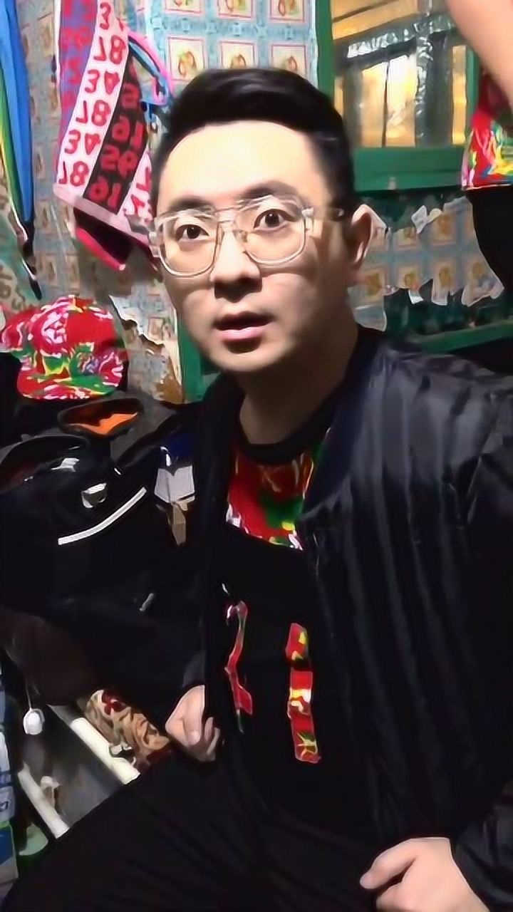 大石桥联盟我就纳闷了富贵你这花背心是上次的花棉袄改的吗