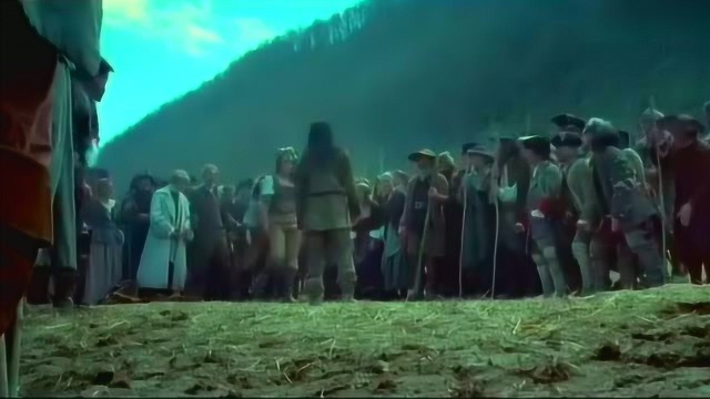 狼族盟约:法国2001年最卖座的电影,名不虚传,震撼人心的好电影