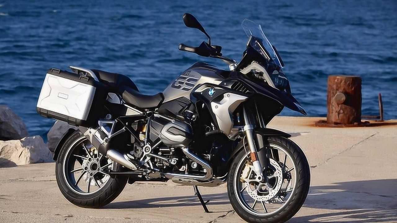 重量级摩旅利器解读新款宝马r1250gsadv