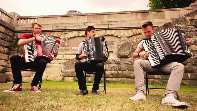 我们还年轻 We Are Young  Crazy Accordion Trio cover