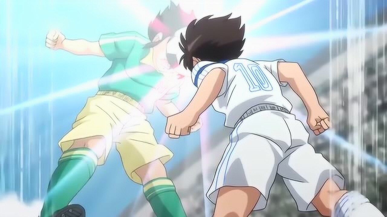 足球小将大空翼超高起跳破解立花兄弟的绝招这弹跳力