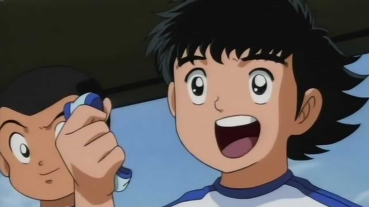 新足球小将若林重伤无法参赛队长的重任落到小翼身上