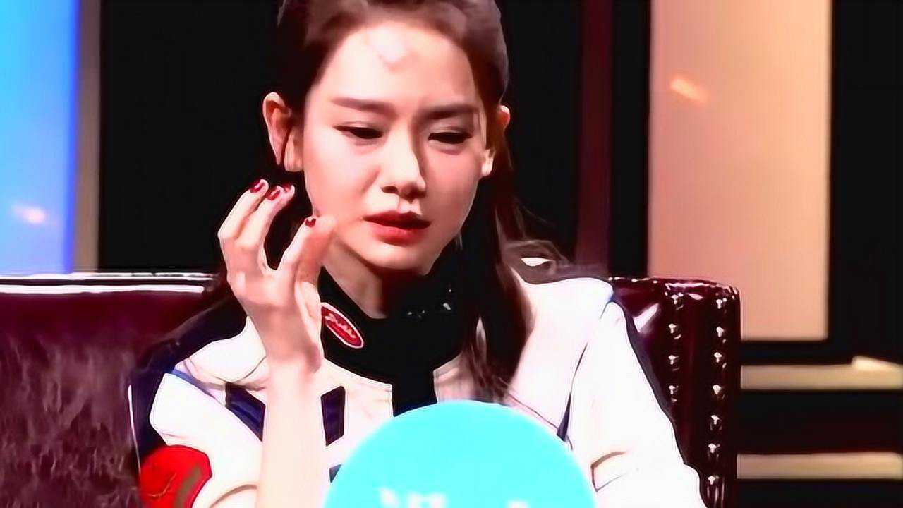 小葱秀戚薇谈吻戏的内幕王思聪听得很嗨神补刀接吻细节