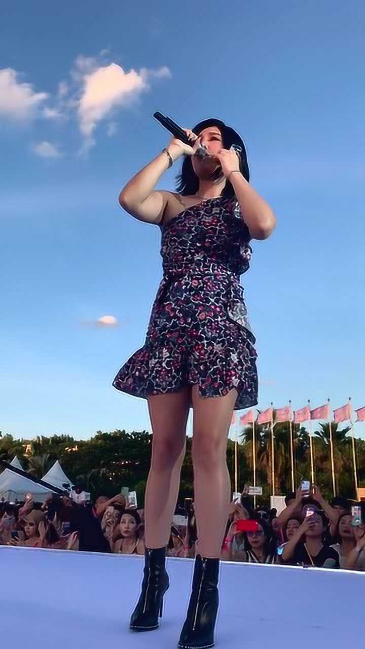 alin黄丽玲的唱功和嗓音真的没得说现场无可挑剔