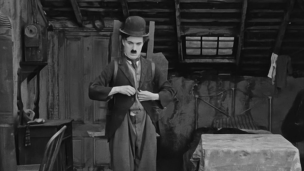 电影混剪卓别林的工作幽默滑稽看起来好有趣