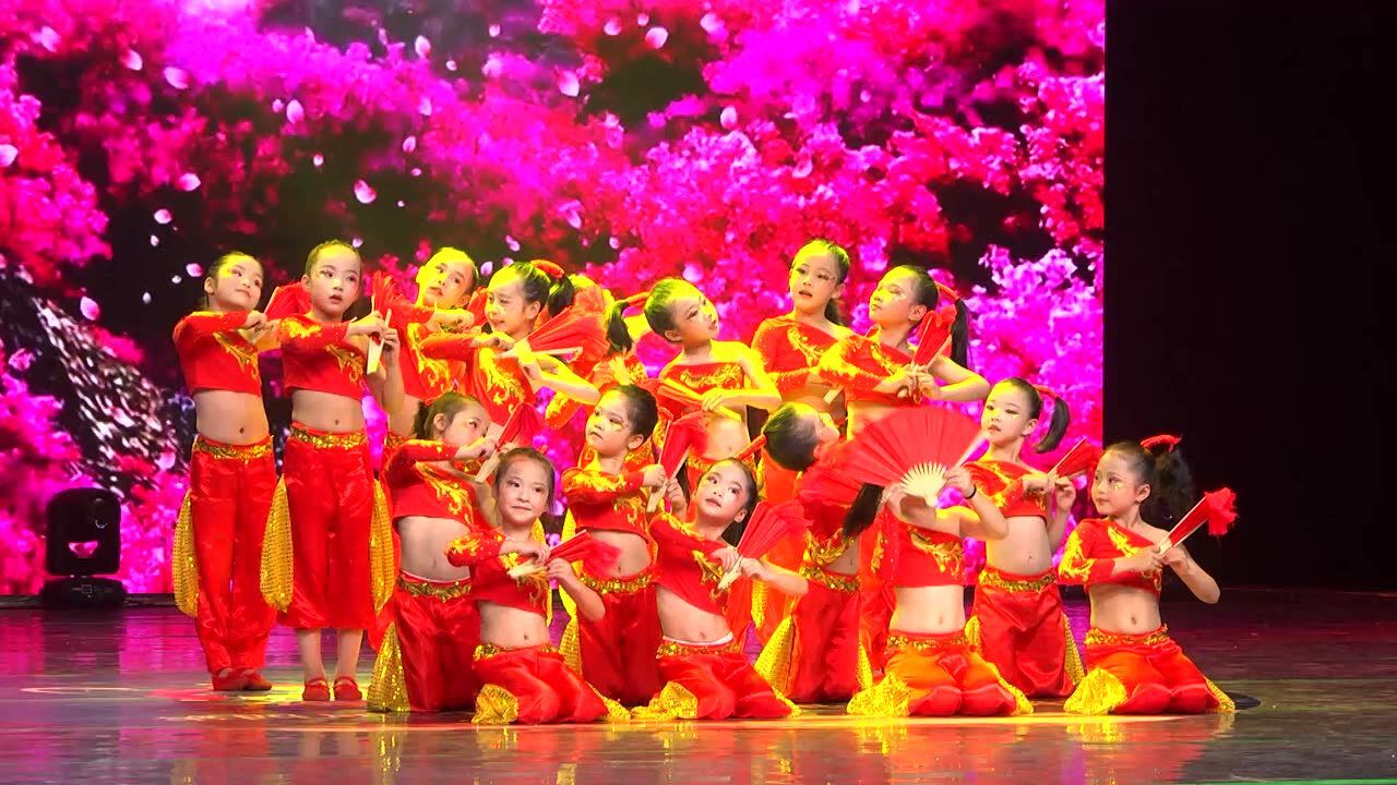 第四届小兰花奖电视舞蹈展演红色少年