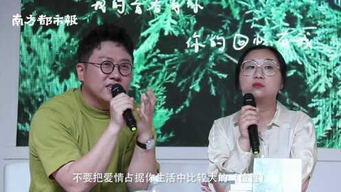 “好妹妹”张小厚首次出书，在广州签售时披露好友关系，原来是她