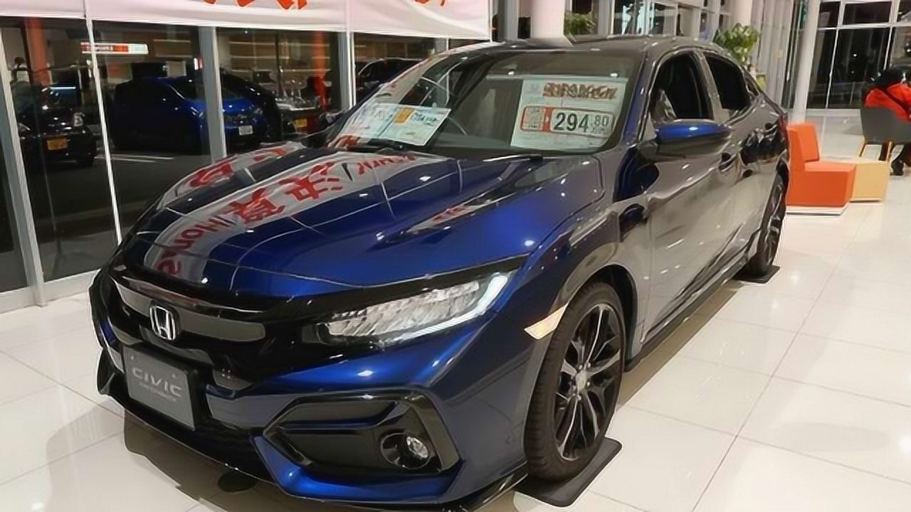 2020款本田思域两厢版到店,全面了解实车后瞬间心动,这颜值爱了!