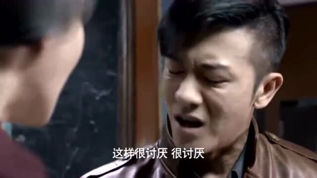 剿匪英雄不光剿匪厉害泡妞也是一绝呀!