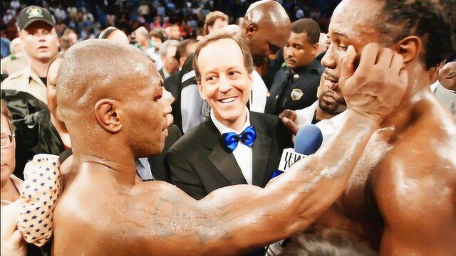 泰森vs刘易斯经典之战,刺拳暴揍泰森,脸都被打烂了!