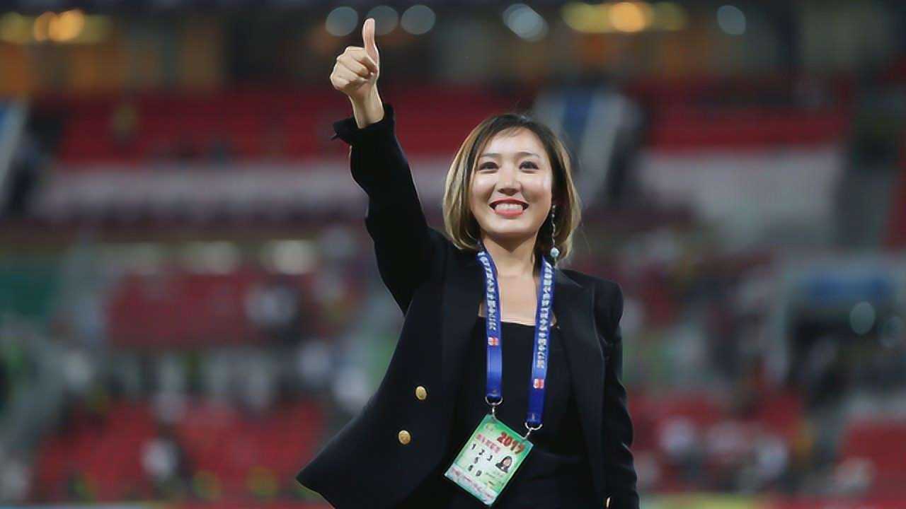 国足最美女老板!28岁文筱婷曾奖励888万,一手打造贵州恒丰