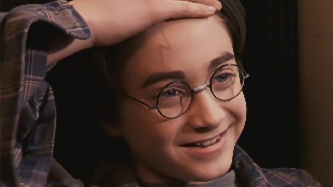 《哈利·波特与魔法石》重映,有闪电疤痕的男孩回来啦!