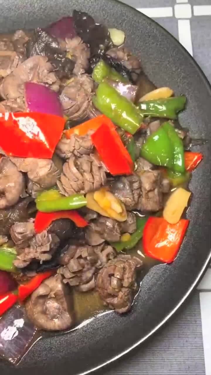 小姐姐分享牛腰子做法爆炒腰花好吃下饭不腻还补肾
