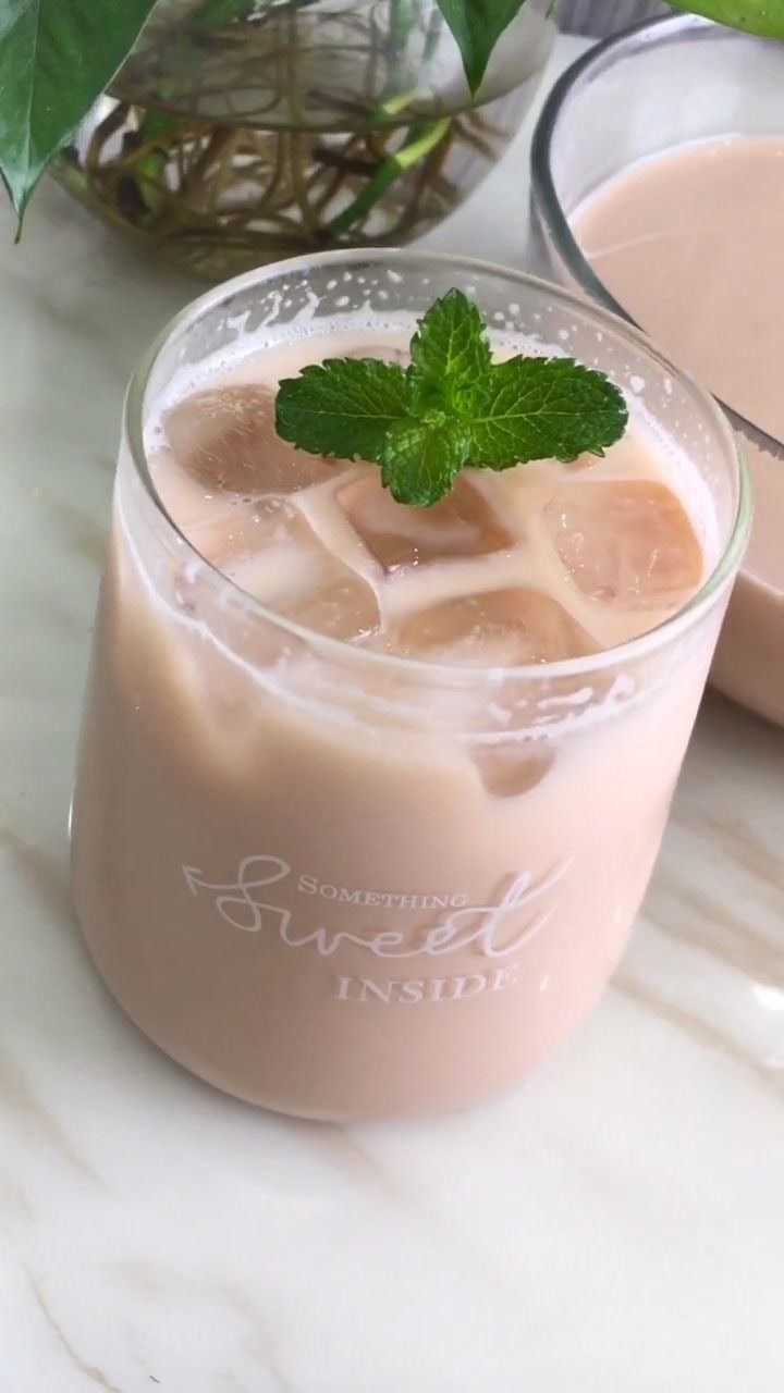 薄荷绿奶茶夏天解暑必备