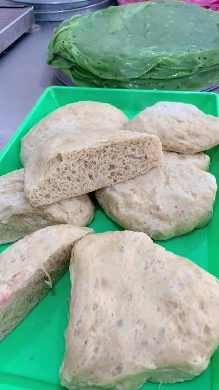 没有面筋的凉皮是没有灵魂的,这个蜂窝面筋看着就想吃