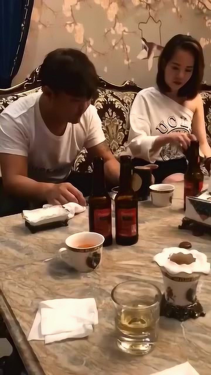 白天搬砖的你无精打采晚上喝酒摇骰子的动力无限有没有一样的