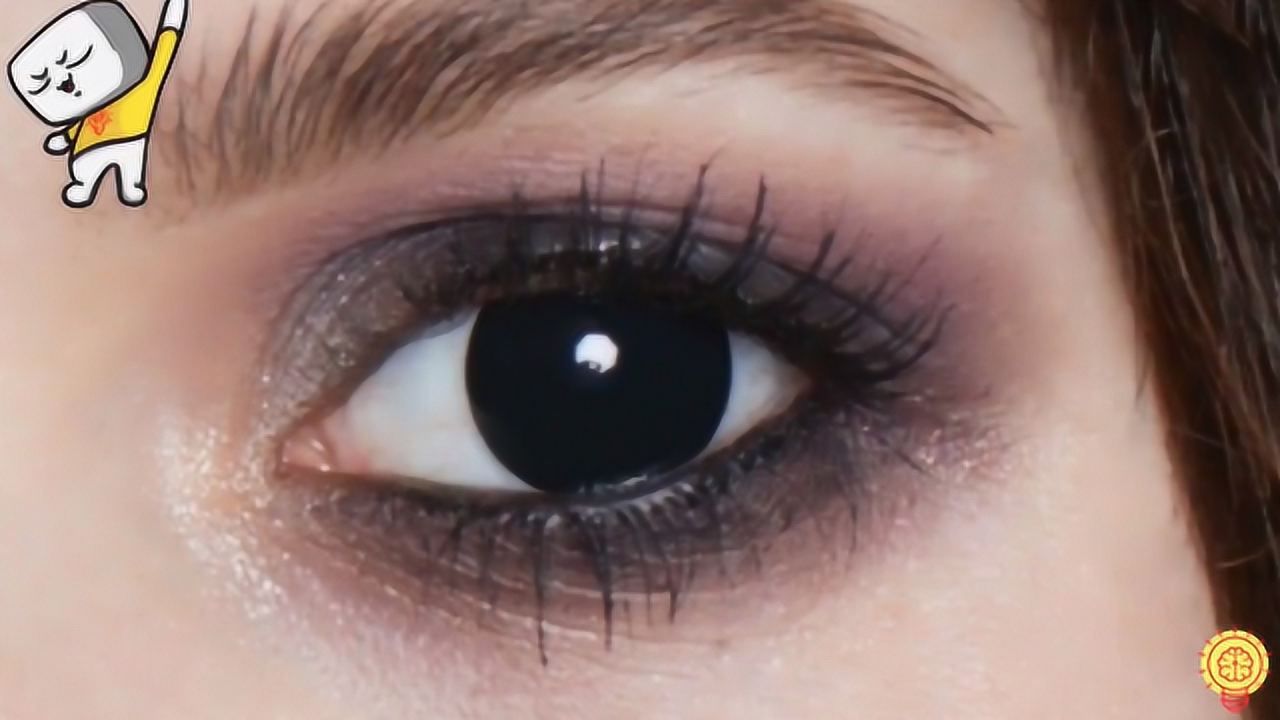 世界上罕见的眼睛顏色之黑瞳,非常稀罕的眼睛!