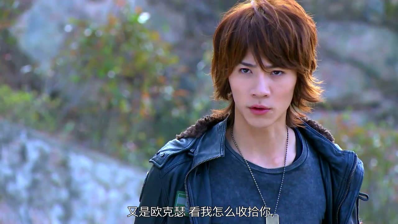 铠甲勇士铠传:新的欧克瑟出现,她是李笑愁的法宝