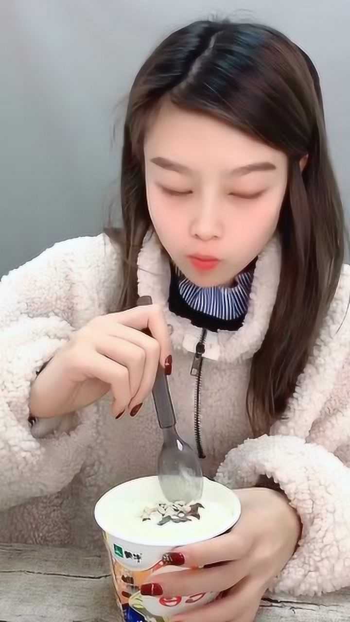 今天给大家解开197的拾境泽拾荒开饭体重之谜